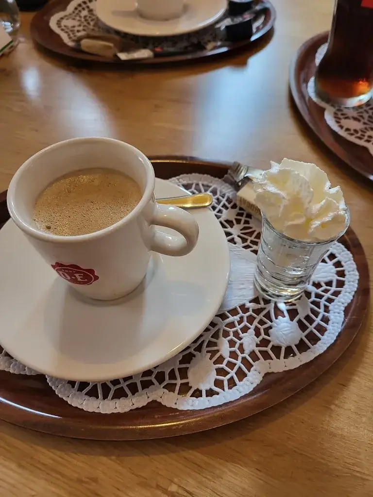 Menu_Uniek Maasbracht_Maasbracht_image_1