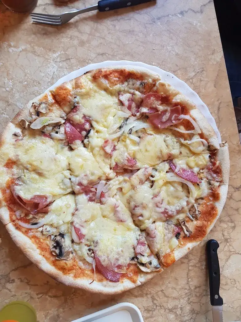 Menu_De Piramiden_Maasbracht_image_5