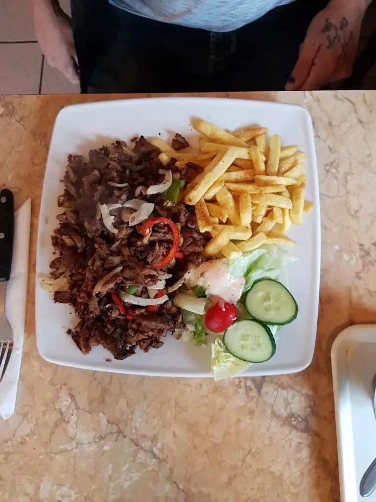 De Piramiden_Maasbracht_slider_image_3