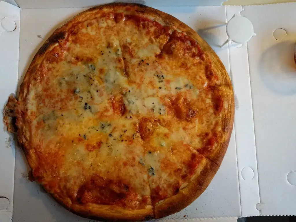 Shoarma pizzeria Egem_Meijel_slider_image_3