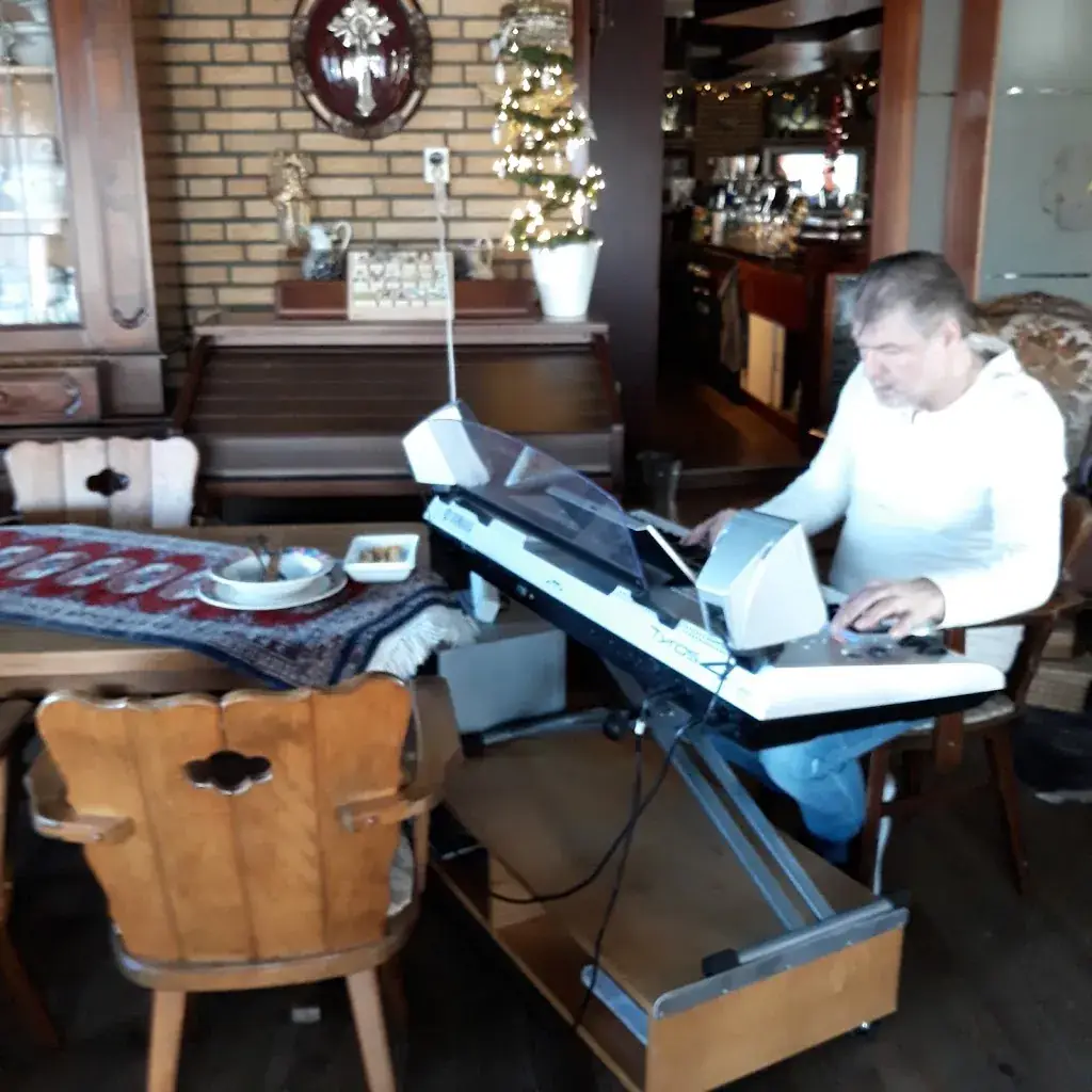 Annie Den Ouden_Café-Restaurant 