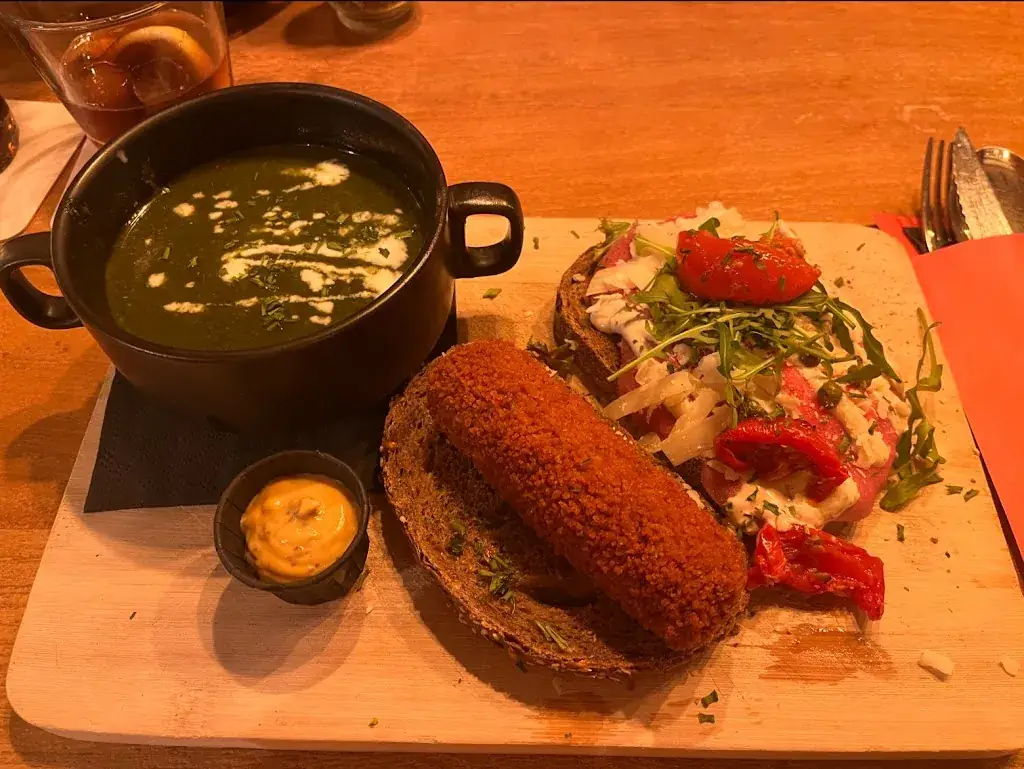 Andréa Beatriz Gonçalves_Restaurant Meerssen, Preuf - Bistro & Bar_Meerssen_review