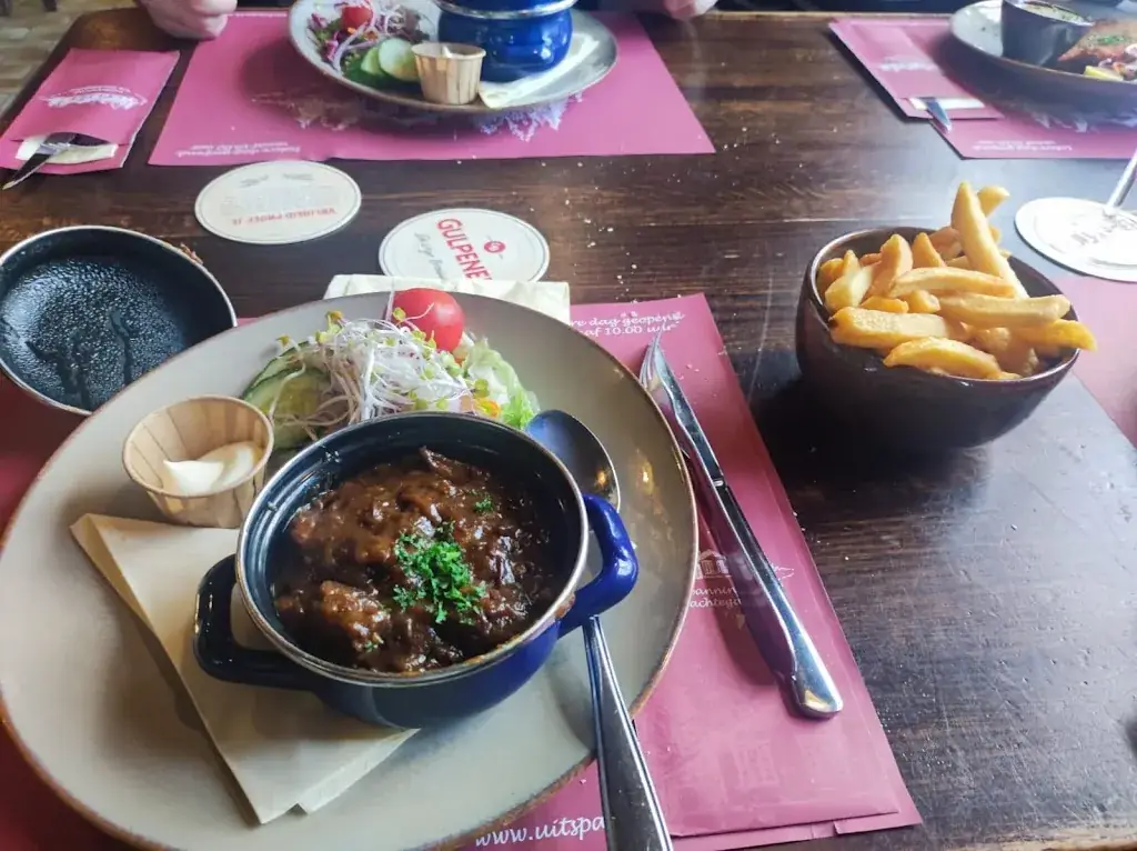 K and Elphy_Boscafé De Nachtegaal_Meerssen_reseña