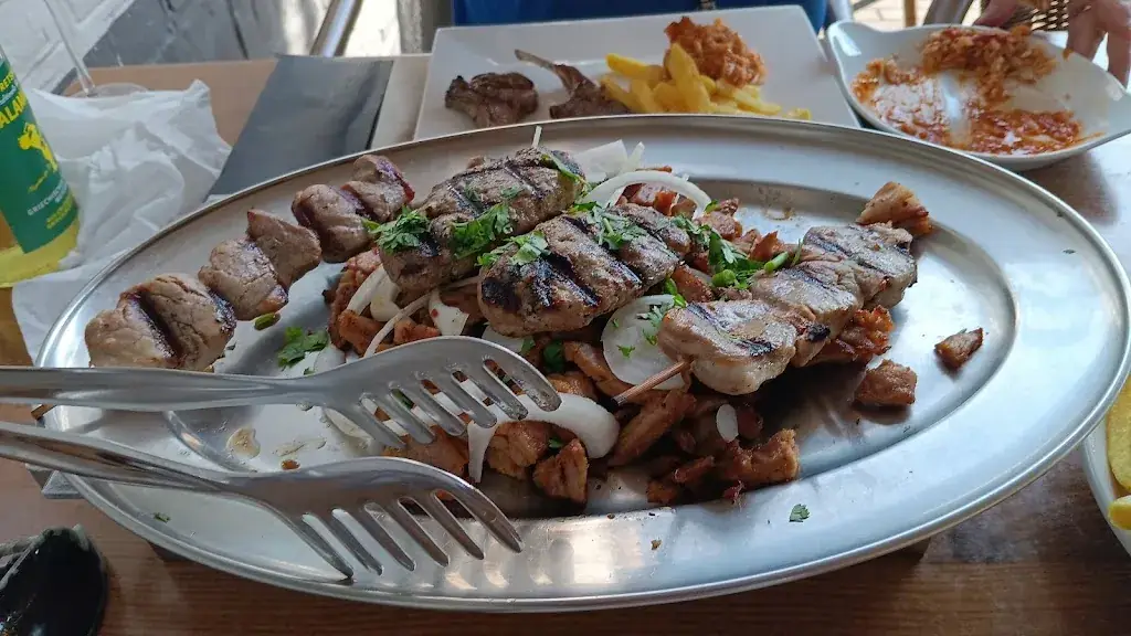 Grieks Mediterraans Restaurant Akropolis_Meerssen_slider_image_2