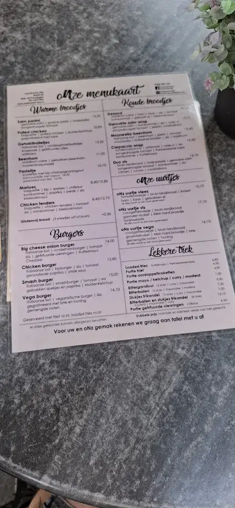 Menu_Lunchroom-Restaurant oNz_Panningen_image_1