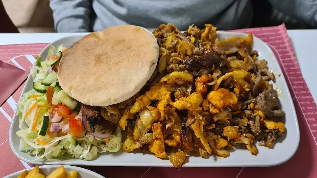 Michel Anthony_La Vita Pizzeria en Grillroom_Oostrum_review