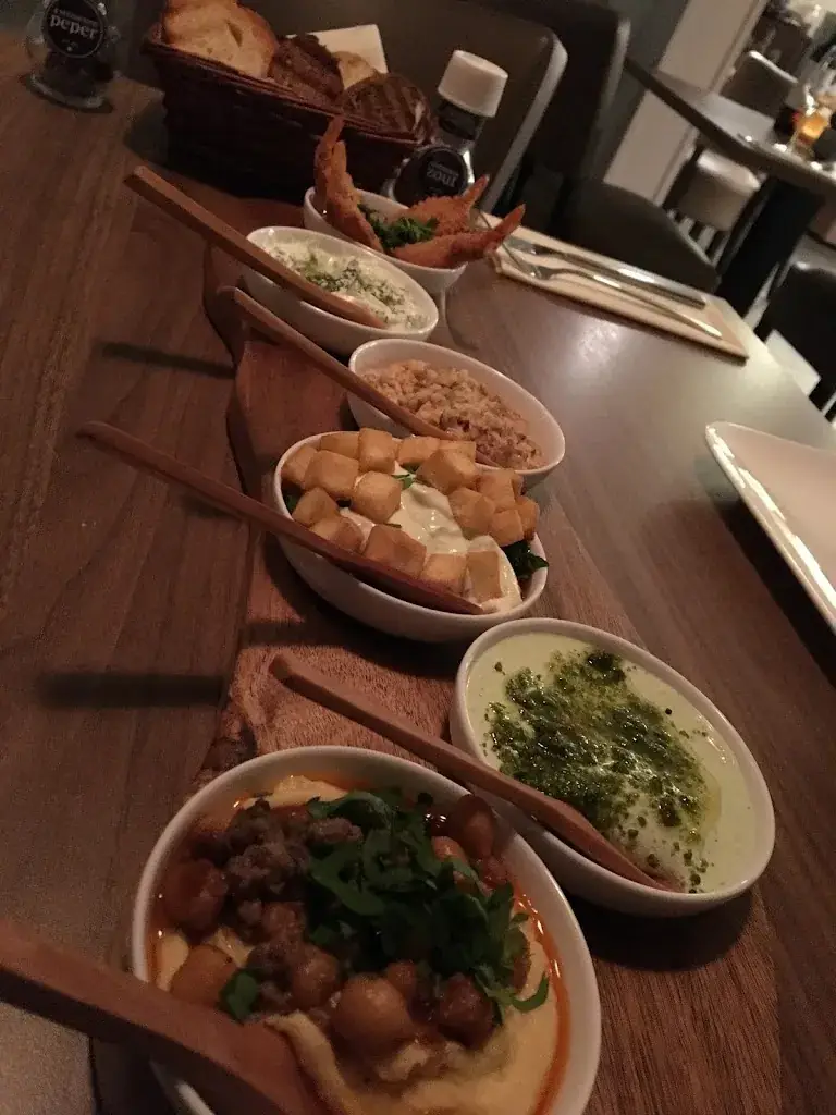 J V_Restaurant Eda Specialiteiten_Venray_review