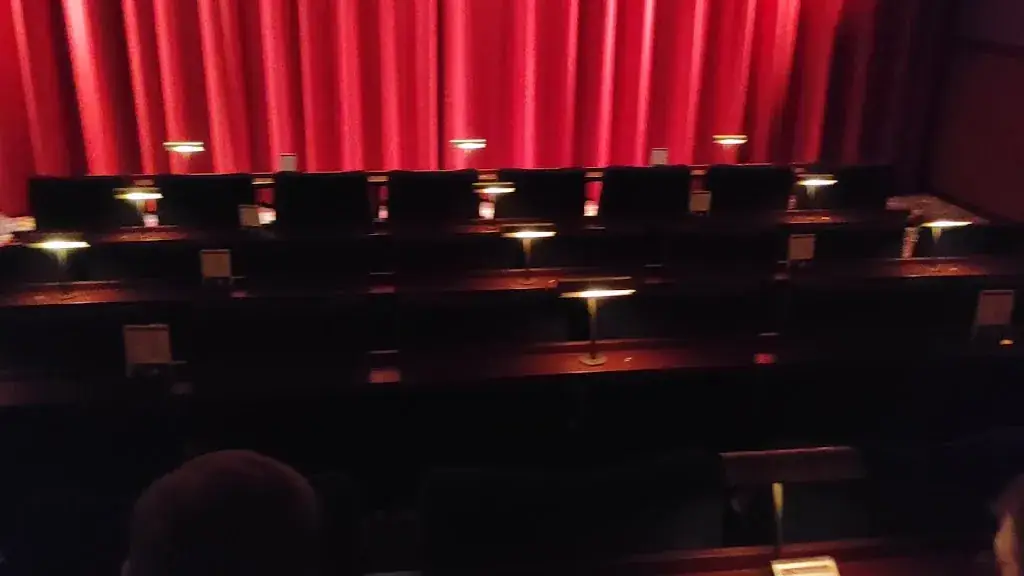 Bas Bulletje_Grand Café Luxor_Reuver_review