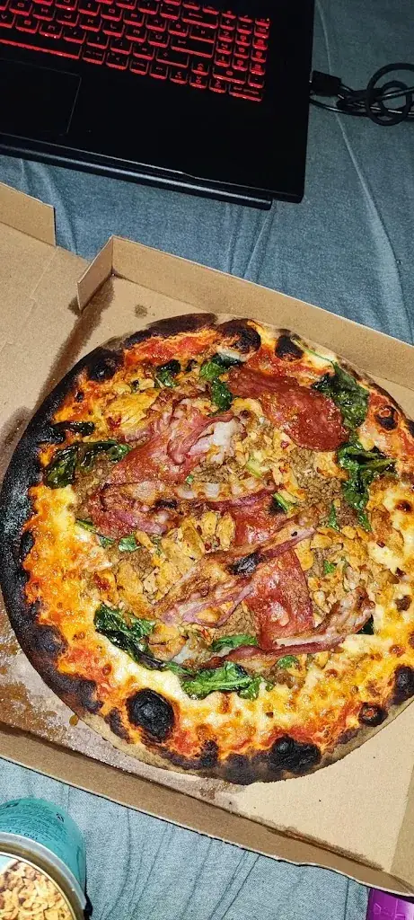 Monika Monstvilaitė_Arrosto_Roosteren_review