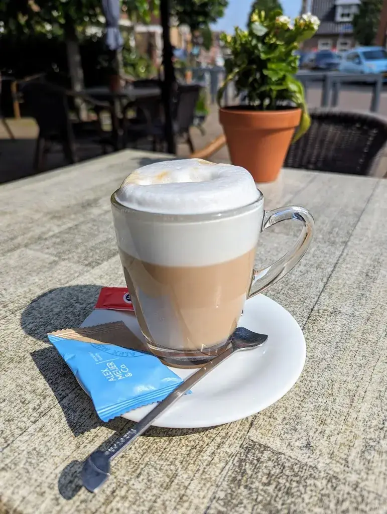 Eetcafé Liebes_Posterholt_slider_image_3