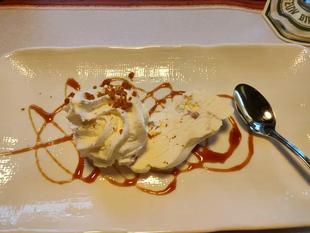 Sven Hans_Bistro Le Cremant_Schimmert_review