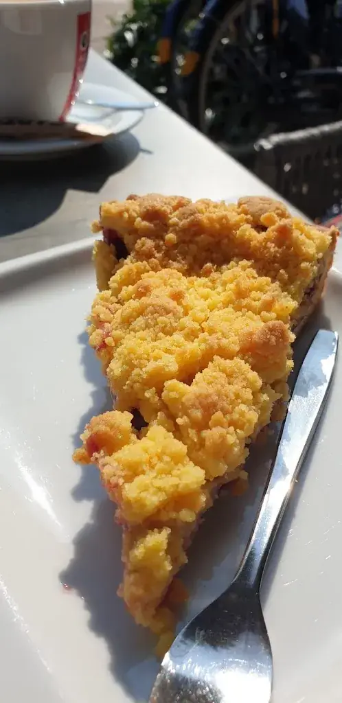 Marleen Westhuis_Café Zaal Terras 't Weverke_Schimmert_review