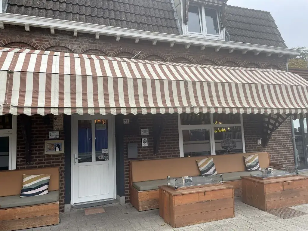 Peter Brophy_Le Carrefour Preuf & Proost_Odiliënberg_review