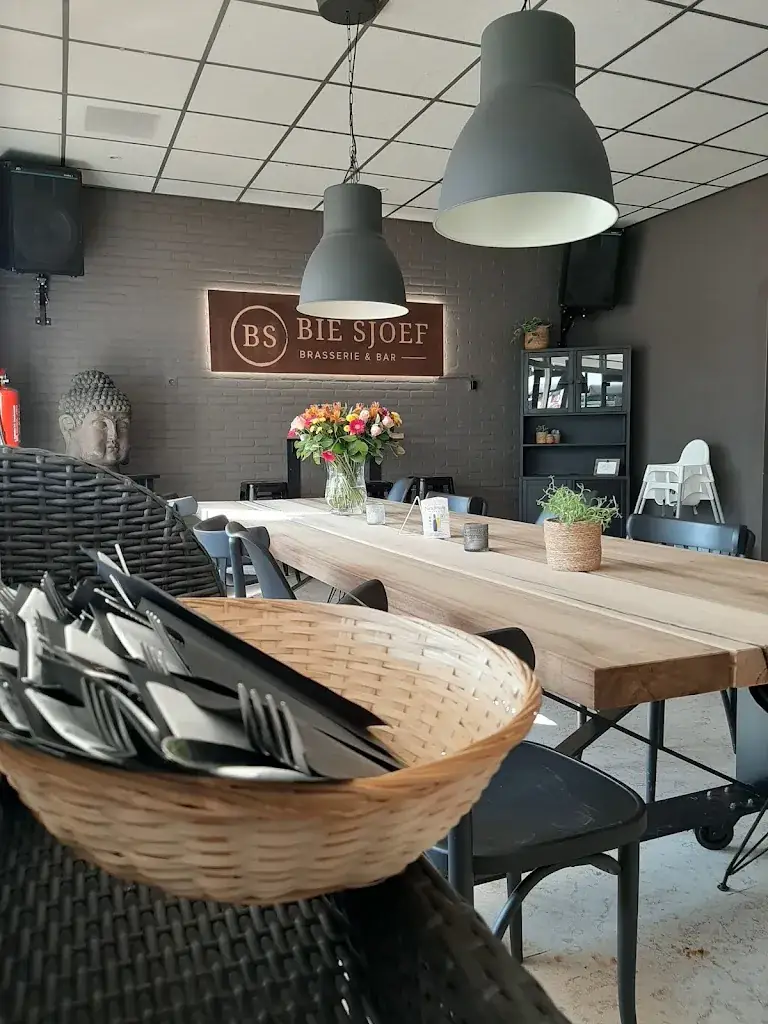Bie Sjoef restaurant in Spaubeek