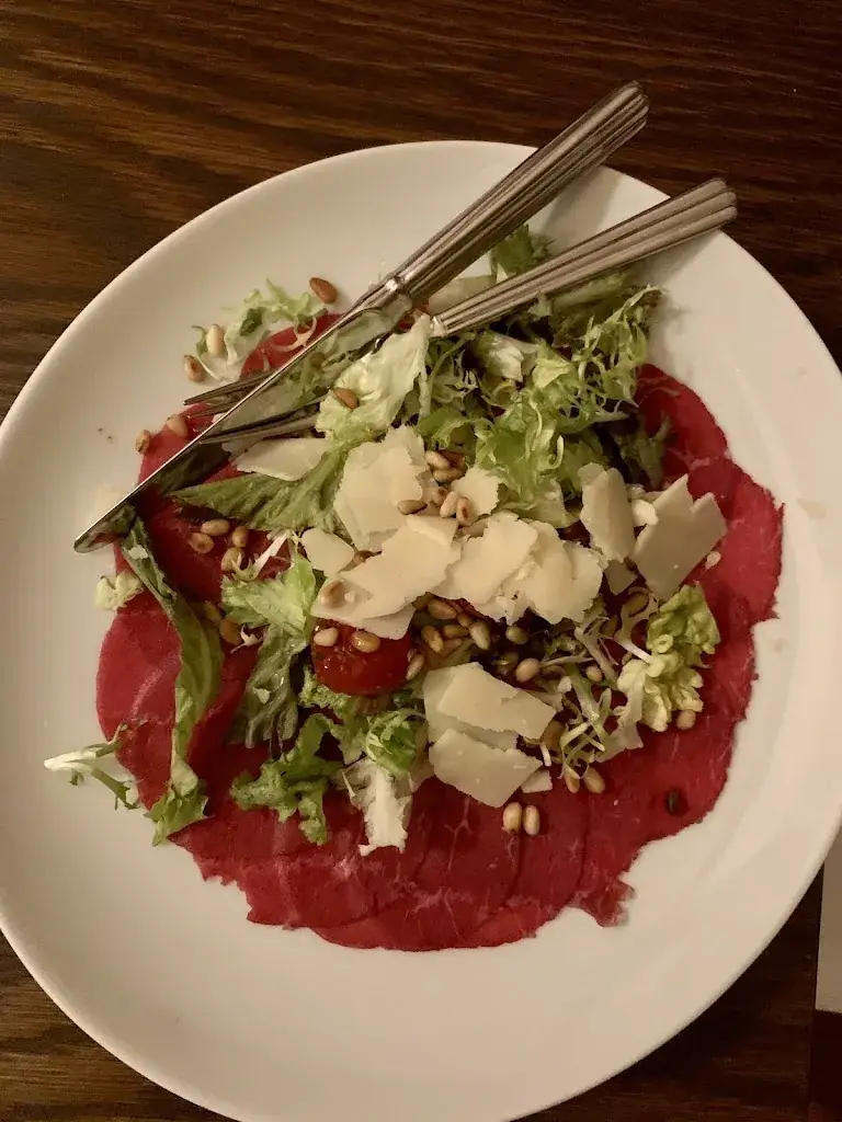 M K_Biej de Tant_Schinveld_review