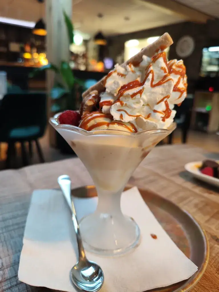 sjaak van ast_Bistro Het Vervolg_Schinveld_review