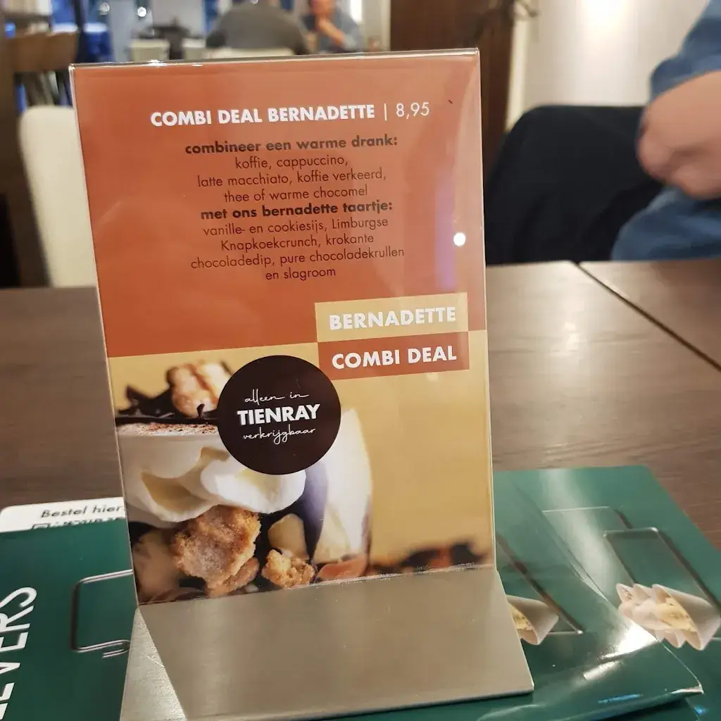 Menu_IJssalon Clevers Tienray_Tienray_image_3