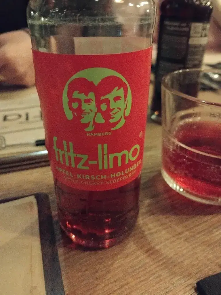 Sandra Ybarra (Sandy)_Flamed Sittard_Sittard_review