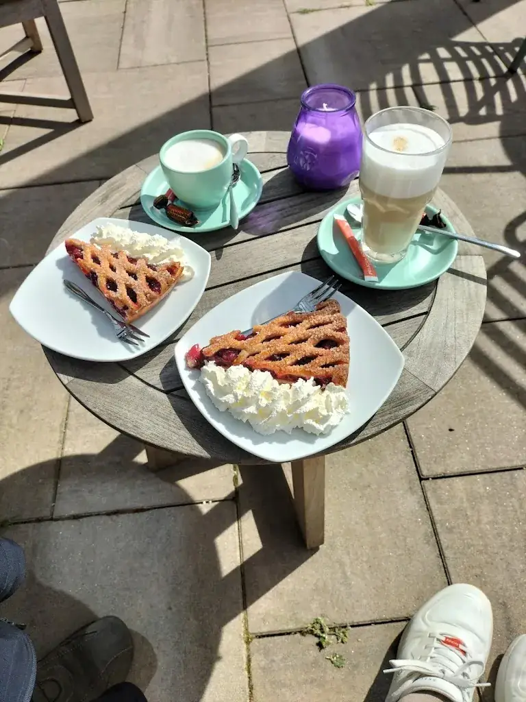 Menu_Humphrey's Restaurant Thorn_Thorn_image_9