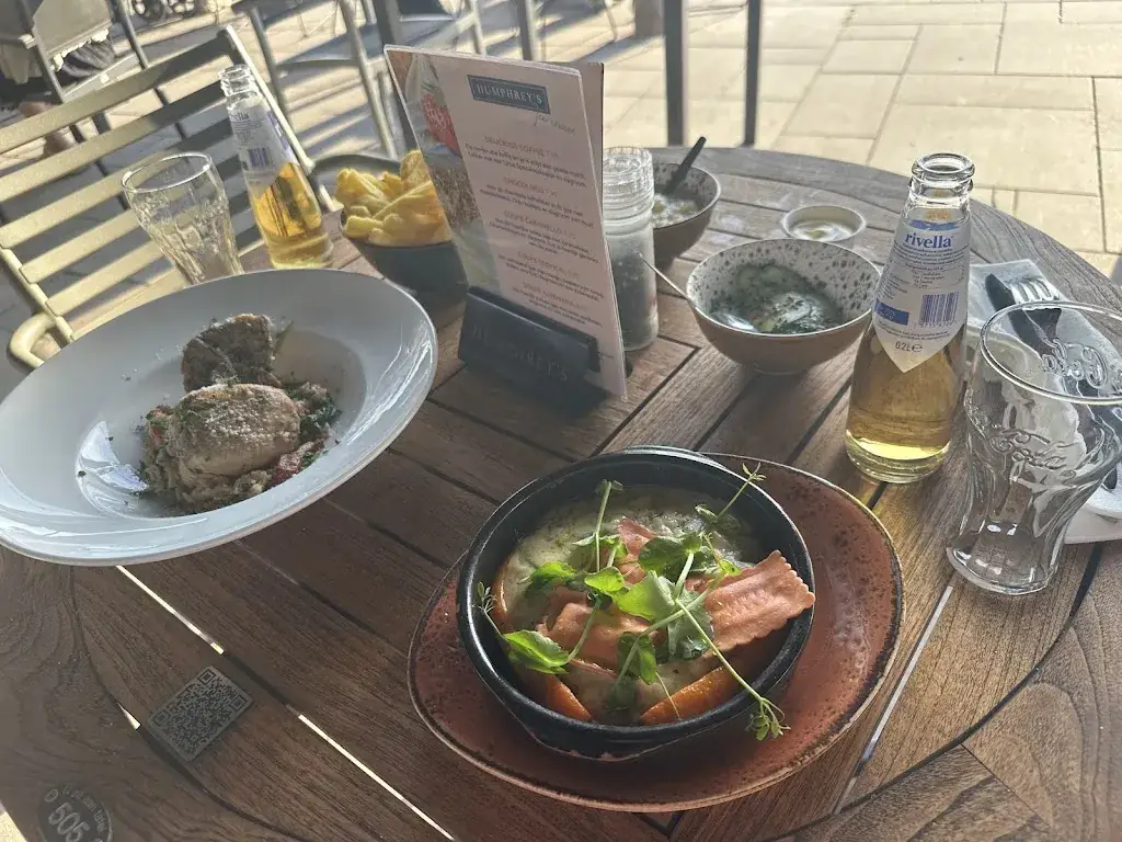 Tuğçe Akgün_Humphrey's Restaurant Thorn_Thorn_review