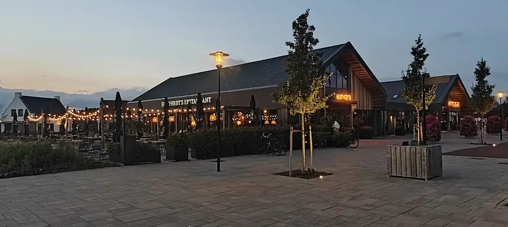 Scott Stacey_Humphrey's Restaurant Thorn_Thorn_review