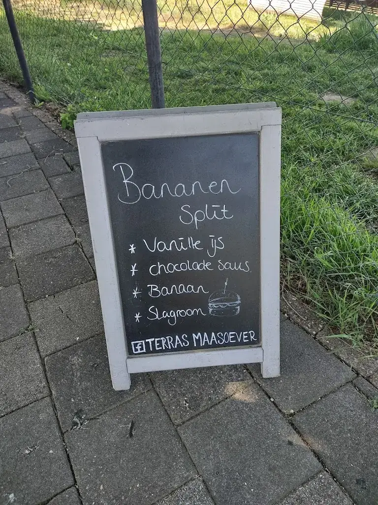 Menu_Terras Maasoever_Urmond_image_1