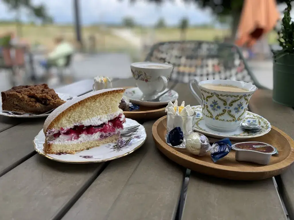 Terras Maasoever_Urmond_slider_image_3