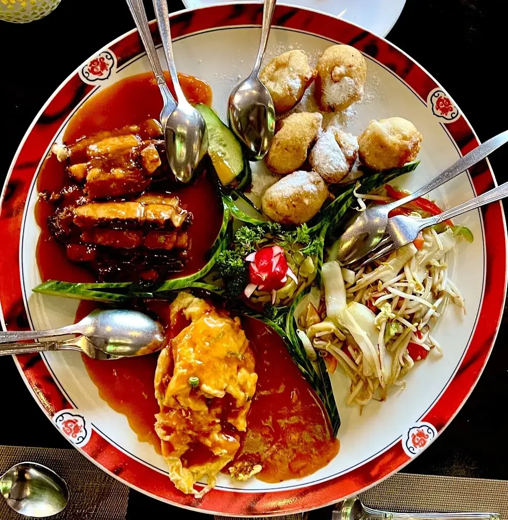 BART HARTEMINK_Peking Garden_Stramproy_review