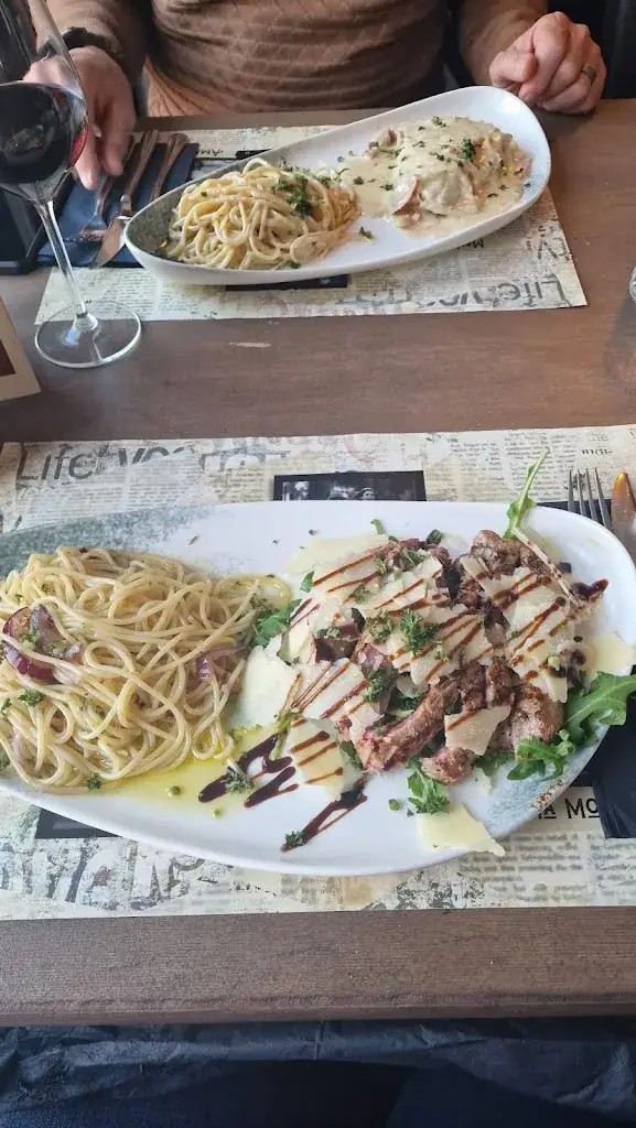 Angelique Schreurs_Bistro Tredici_Stramproy_avis