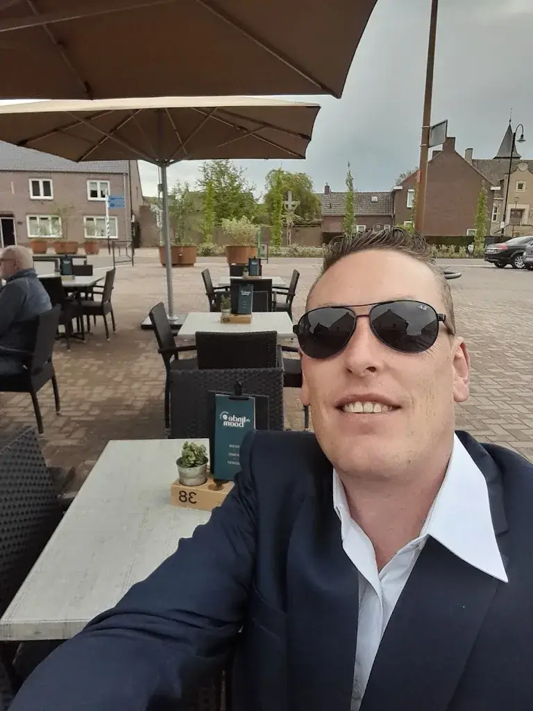 Carl Simon_De Lindeboom Vlodrop_Vlodrop_review