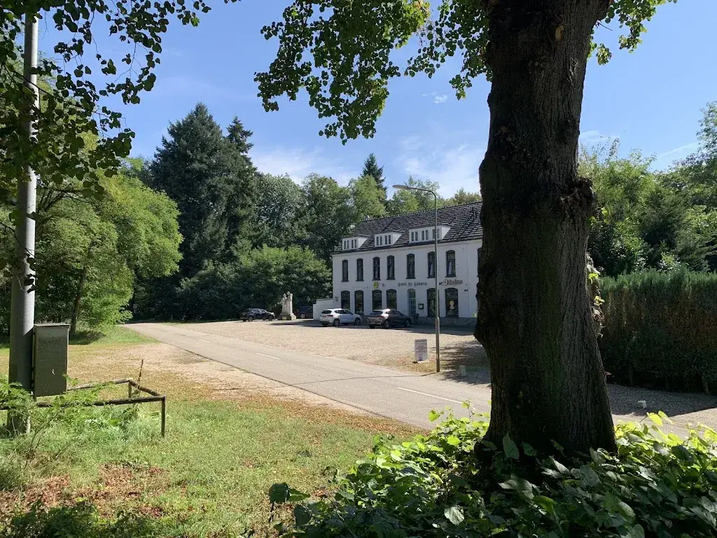 Guido Coenders_Hotel St. Ludwig_Vlodrop_review