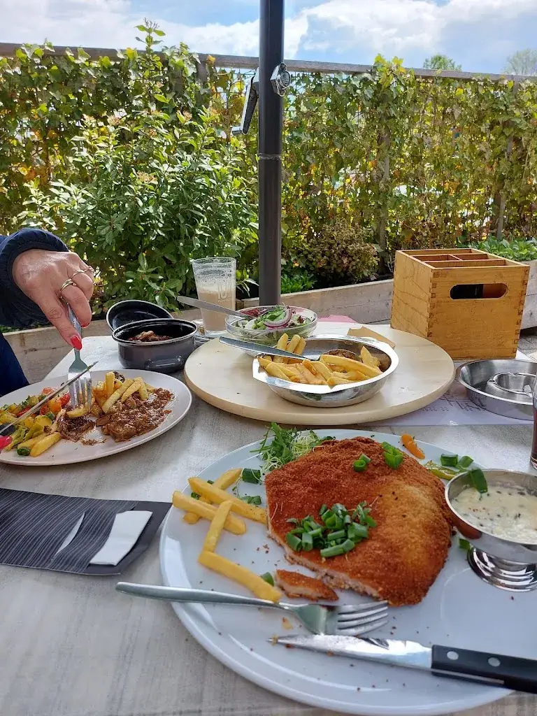 Menu_Café-Restaurant Bergzicht_Vijlen_immagine_6