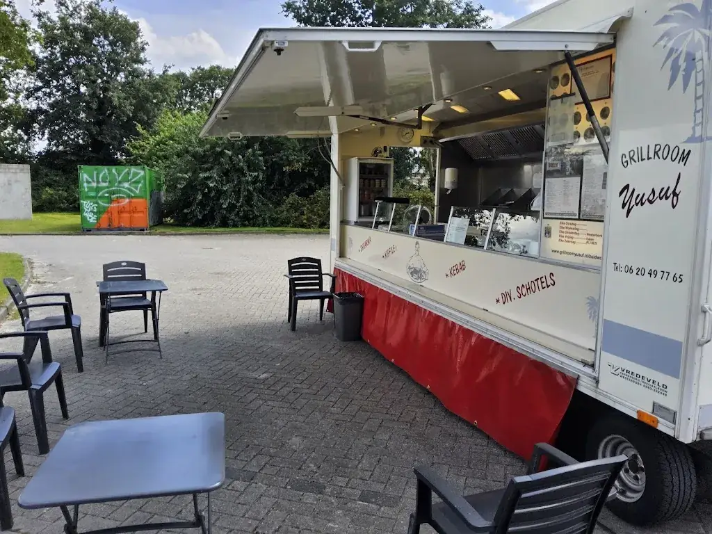 Grillroom Yusuf_Ruinen_slider_image_3