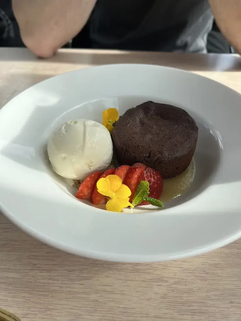 Giulia Stefanelli_Vols brasserie_Vaals_review