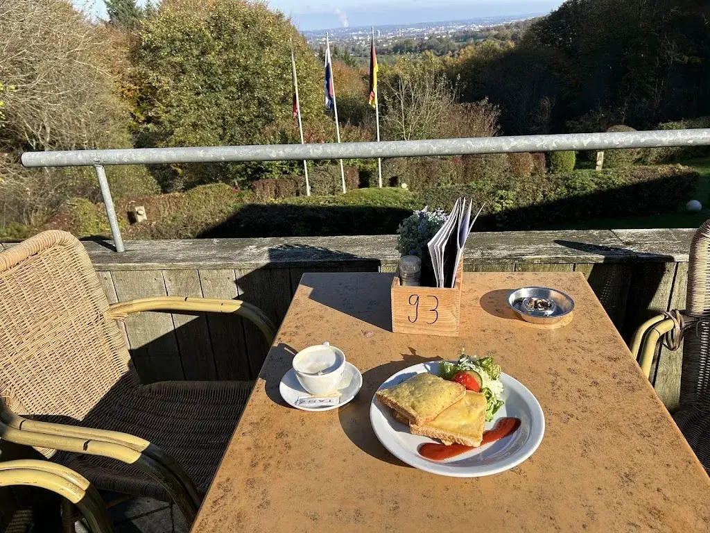 Nhu Nguyen (May Ng)_Restaurant De Bokkerijder_Vaals_review