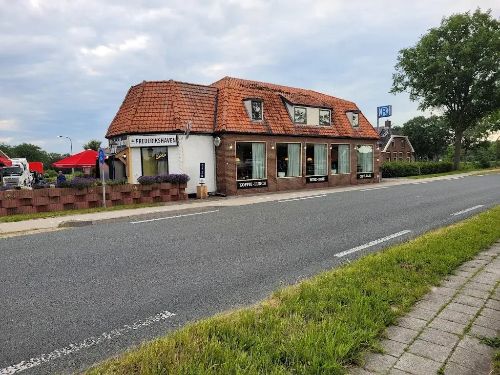 andy foale_Wegrestaurant Frederikshaven_Uffelte_review