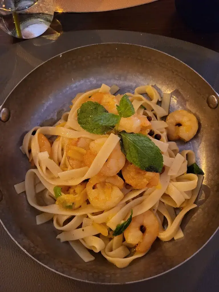 Leah Kilian_Di Vino_Vaals_review