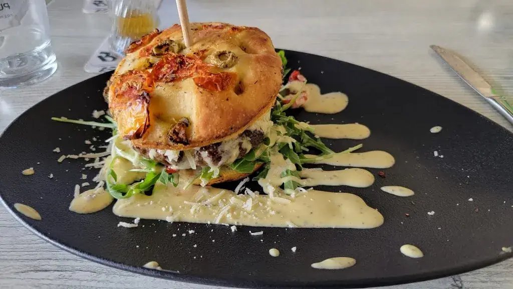 Stine W_Brasserie Amuseer_Wijlre_review