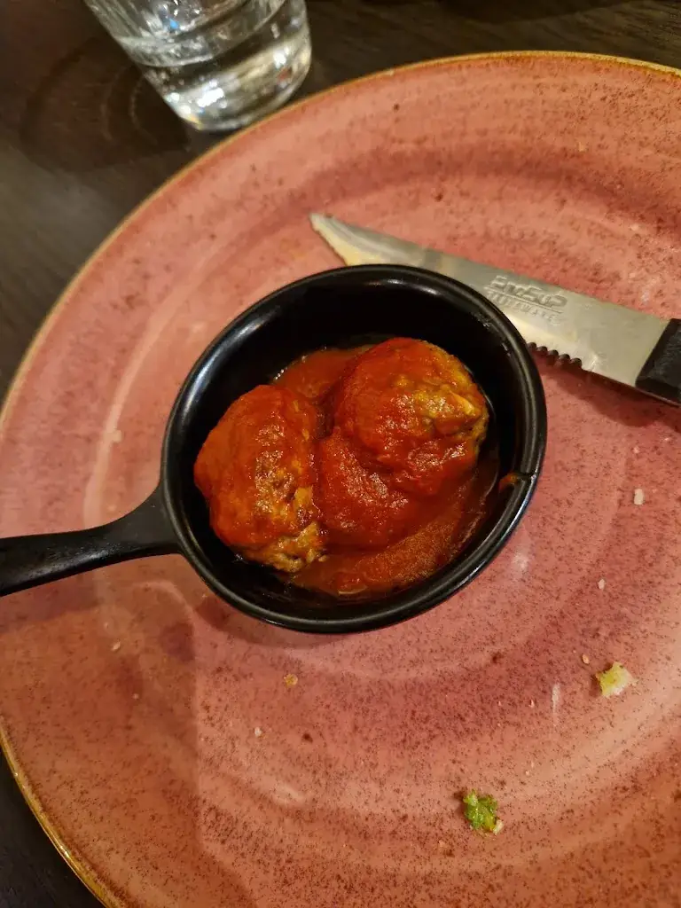 loveislikeakiss_Tutto Bello!_Gravenmoer_review