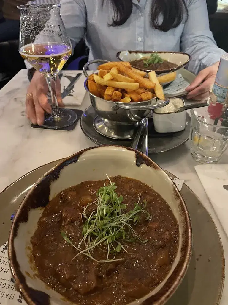 Fernanda Vargas Totaitive_Madame Georgette_Venlo_review