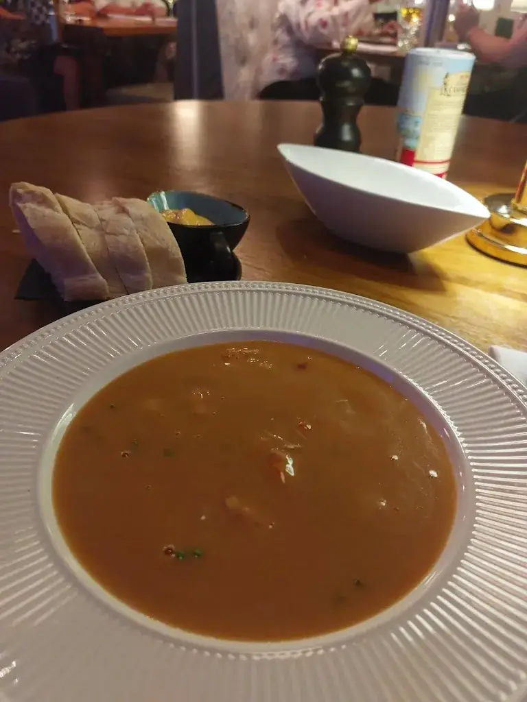 walter bano_Madame Georgette_Venlo_review