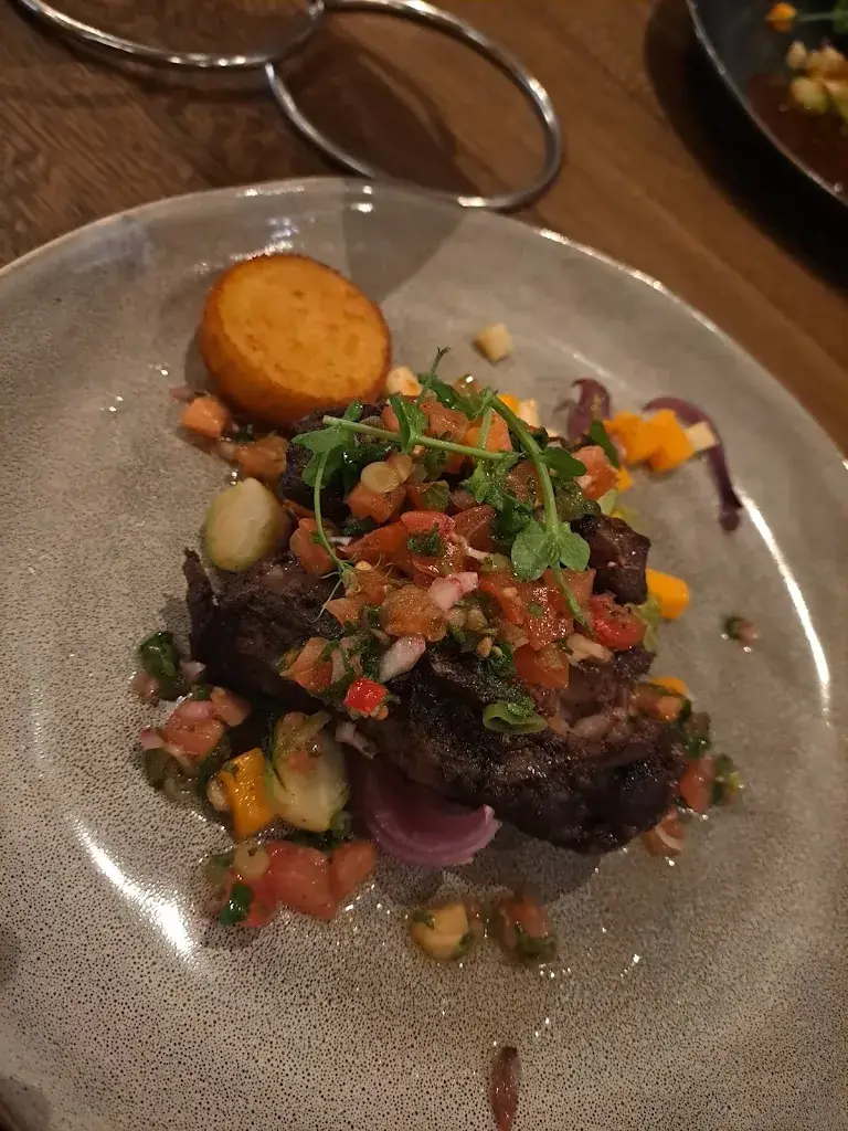 motorsport .central_Cafe Restaurant Central B.V._Venlo_review