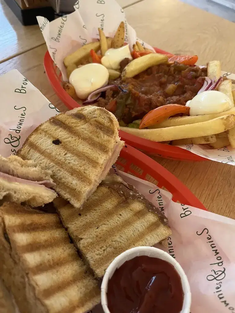 Daniel Sato Vidal_Brownies&downieS Venlo_Venlo_review