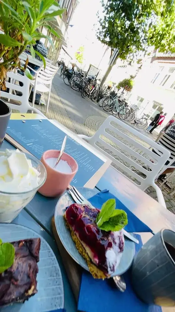 Milk & Cookies_Venlo_slider_image_2