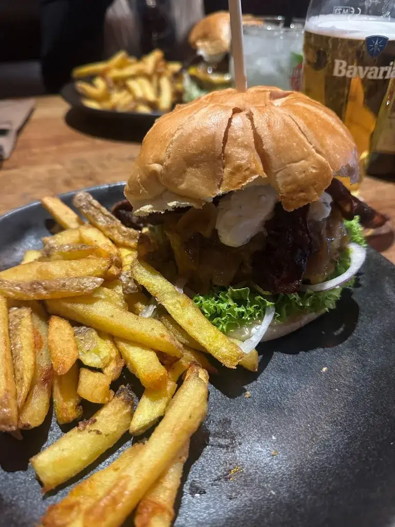 spider rafixx_Burgers & Beers_Venlo_review