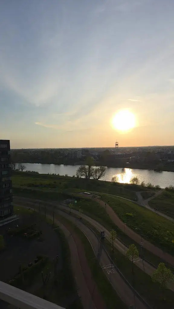 Tomas M. (Tomas985)_NUL77 SKYBAR_Venlo_review