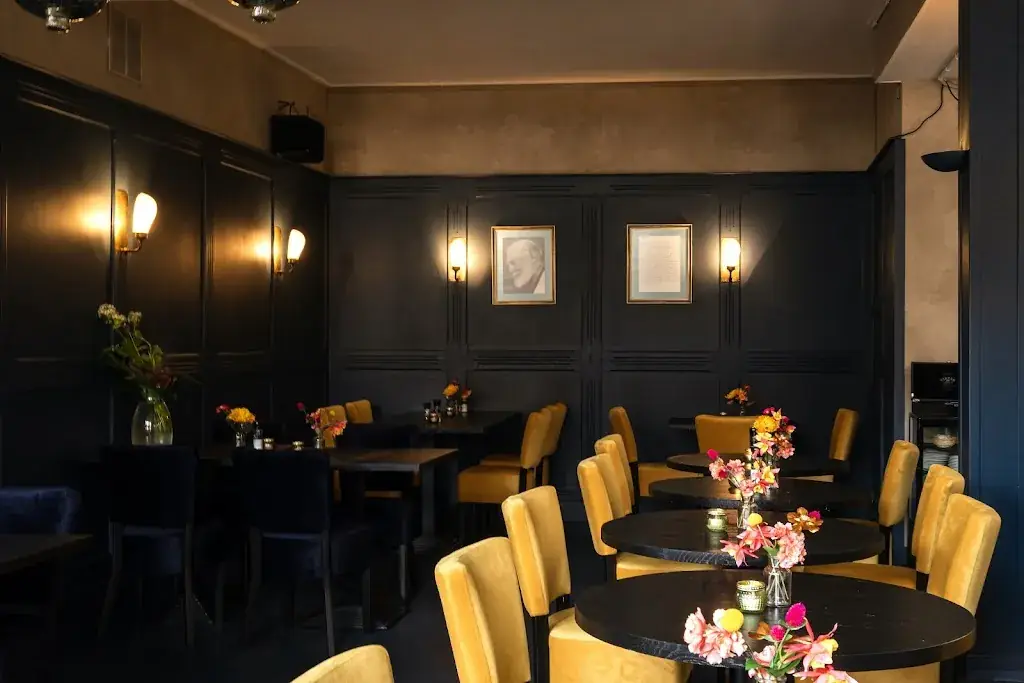 Hemingway_Venlo_slider_image_1