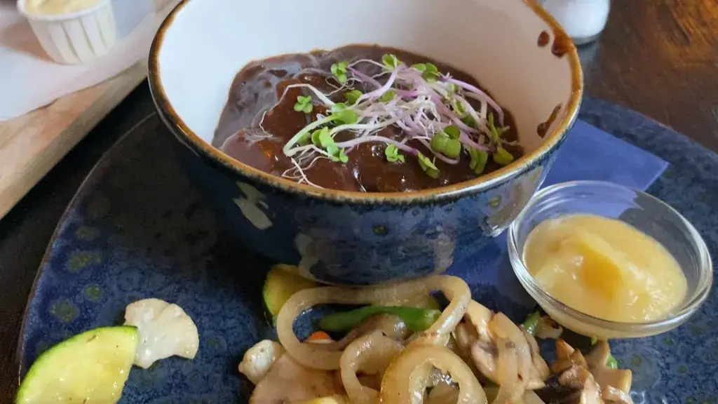 Hemingway_Venlo_slider_image_2