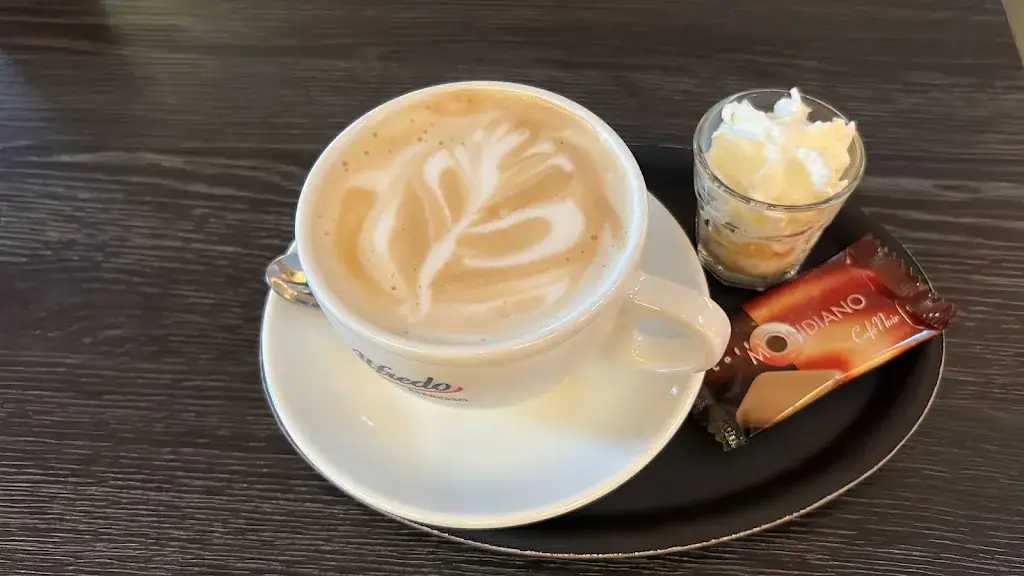 Ezequiel_Raodhoes Blierick_Venlo_review