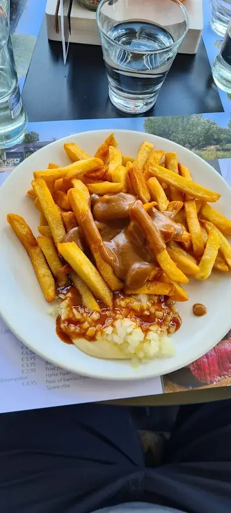 Stuart Turner_Happetap_Aalburg_review